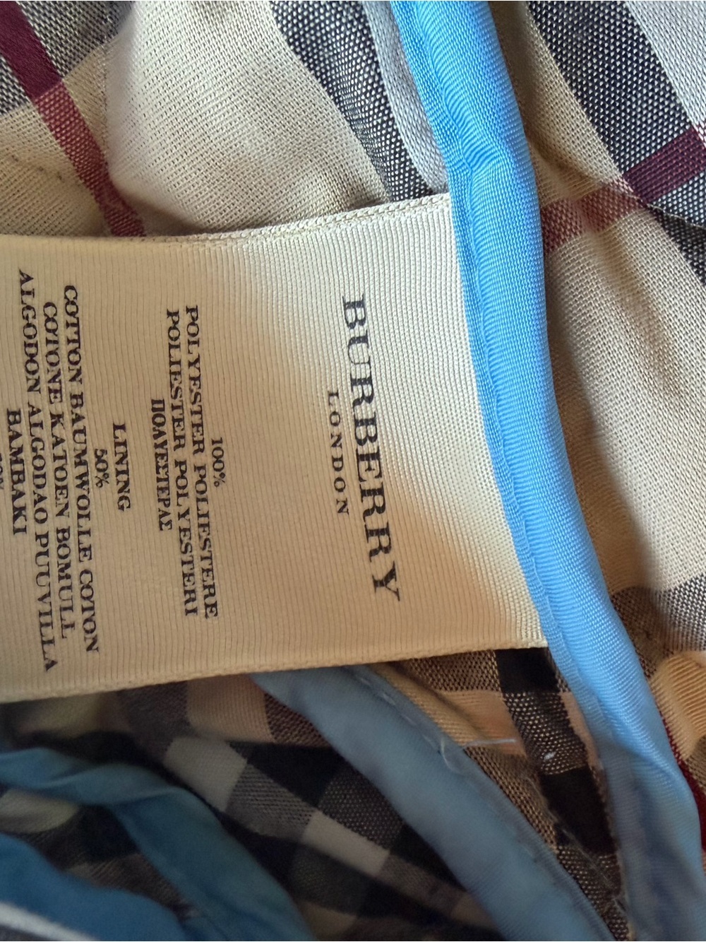 Women’s Burberry Quilted Light Blue Coat - size Small/Medium - Picture 5 of 10